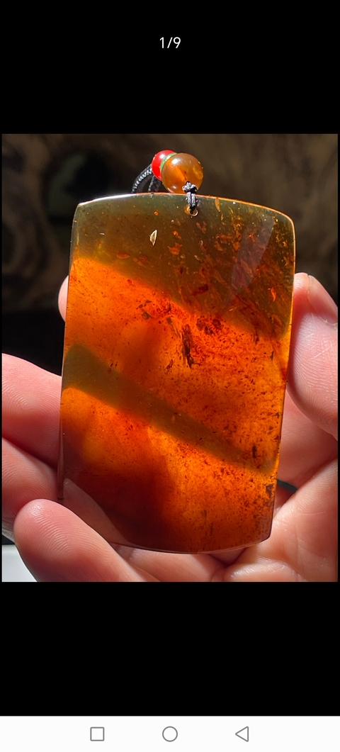 古玩玉器琥珀掛件真品鑒賞圖