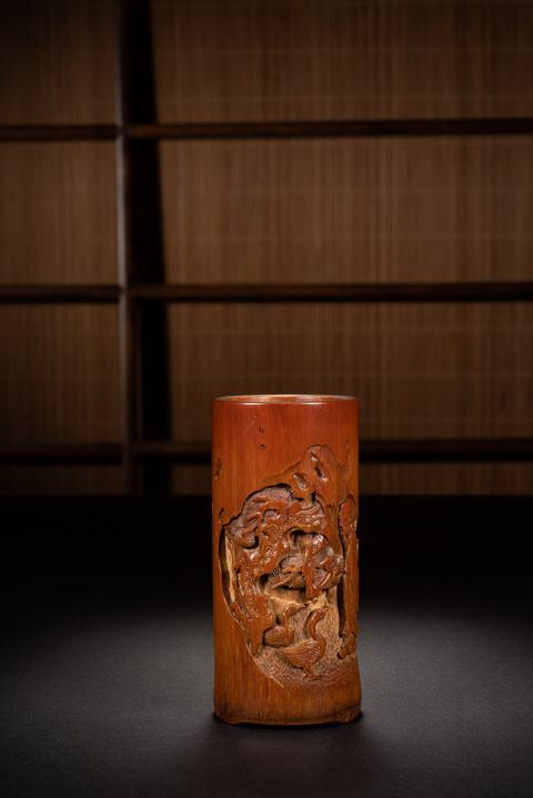 古玩雜項竹雕筆筒真品鑒賞圖