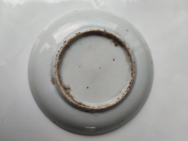 古玩陶瓷粉彩仕女人物盤真品鑒賞圖