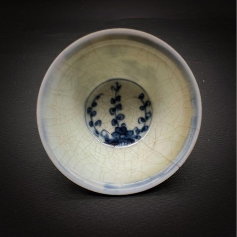 古玩陶瓷花鳥紋青花杯真品鑒賞圖