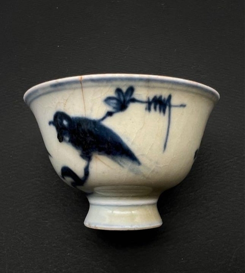 古玩陶瓷花鳥紋青花杯真品鑒賞圖
