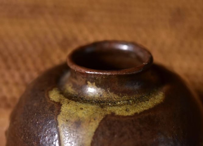 古玩陶瓷醬釉茶入真品鑒賞圖