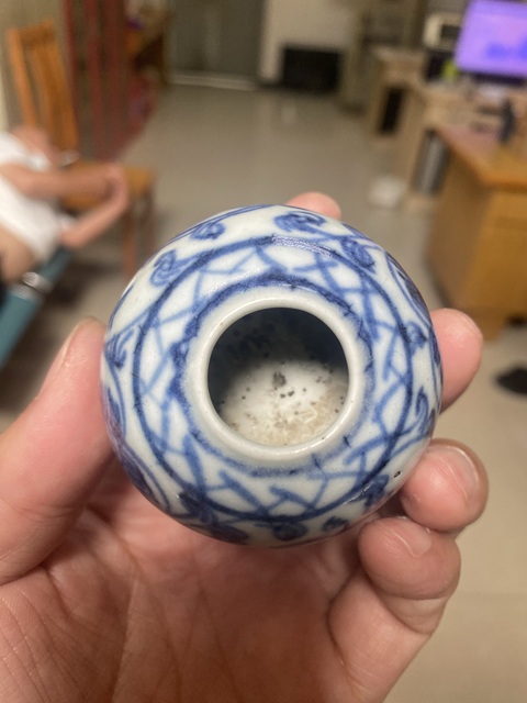 古玩陶瓷道光淡描青花水盂真品鑒賞圖