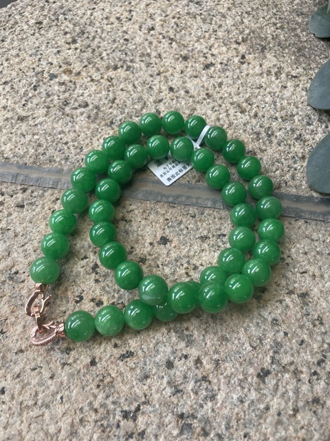 古玩玉器翡翠項鏈真品鑒賞圖