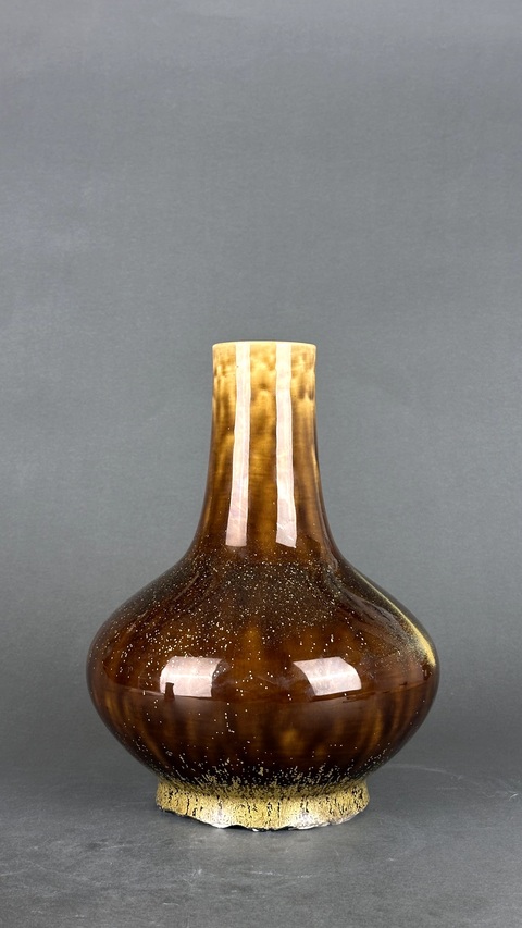 古玩陶瓷清光緒 茶葉末釉荸薺瓶真品鑒賞圖