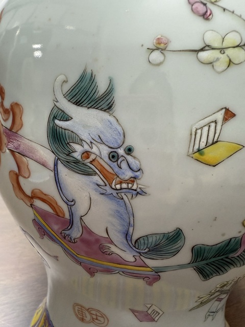 古玩陶瓷粉彩將軍罐真品鑒賞圖