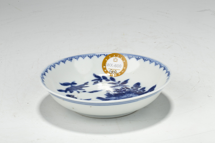 古玩陶瓷晚清·青花花卉紋碟拍賣,當前價格944元