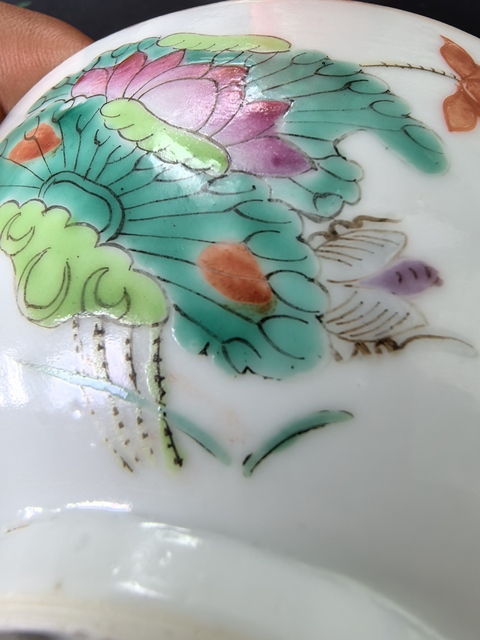 古玩陶瓷一鳴驚人粉彩碗真品鑒賞圖