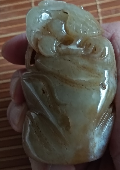 古玩玉器天然岫玉雕件真品鑒賞圖