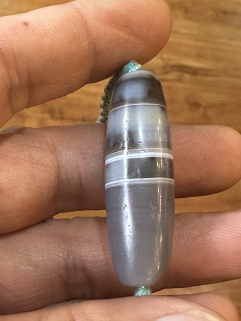 古玩玉器纏絲瑪瑙管珠真品鑒賞圖
