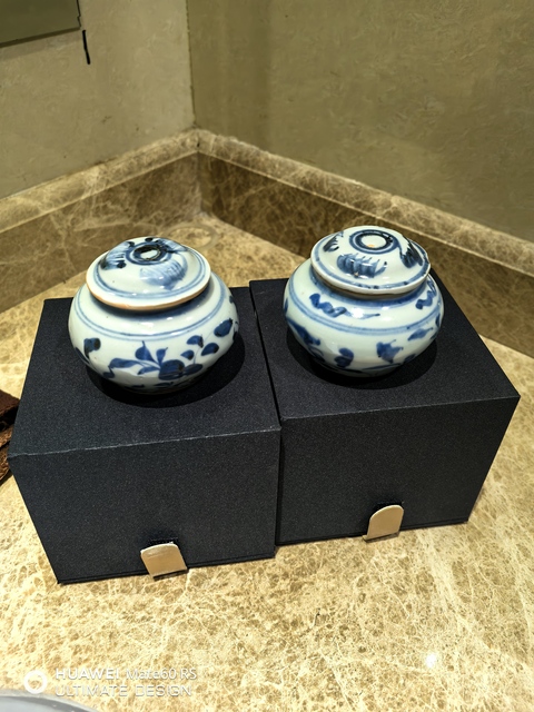 古玩陶瓷青花罐真品鑒賞圖