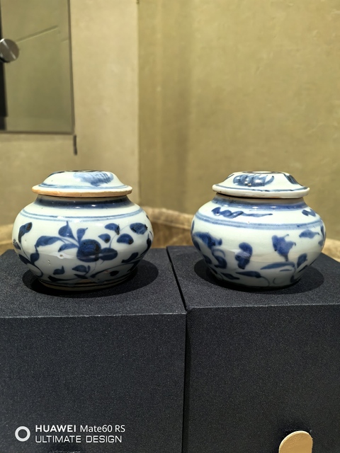 古玩陶瓷青花罐真品鑒賞圖