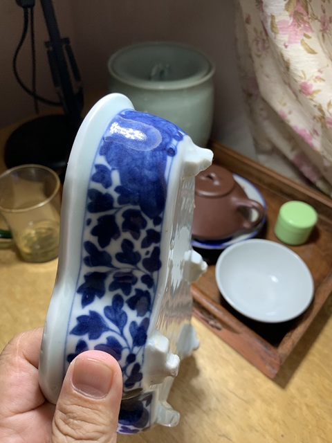 古玩陶瓷青花纏枝花卉紋蝴蝶型水仙盆真品鑒賞圖