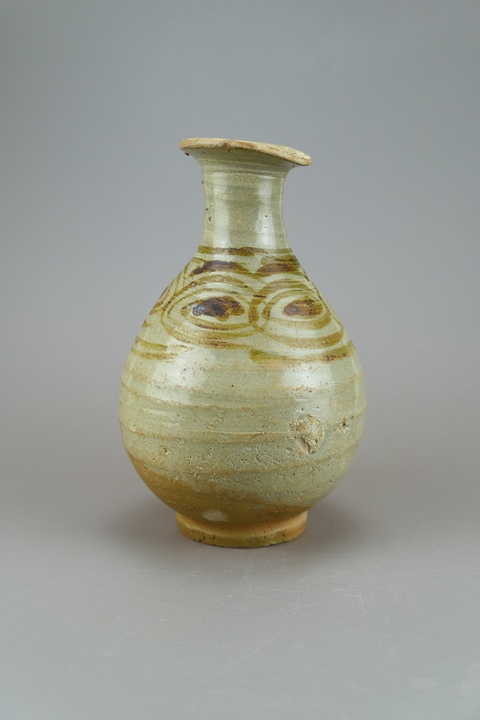 古玩陶瓷元末明初·青花螺旋紋玉壺春瓶真品鑒賞圖