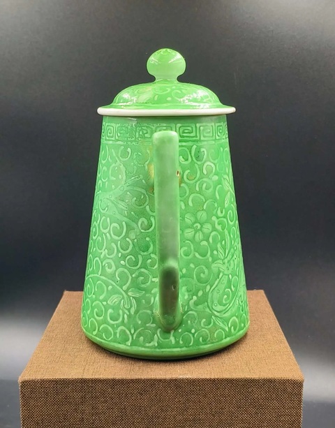 古玩陶瓷綠釉堆白龍紋茶壺真品鑒賞圖