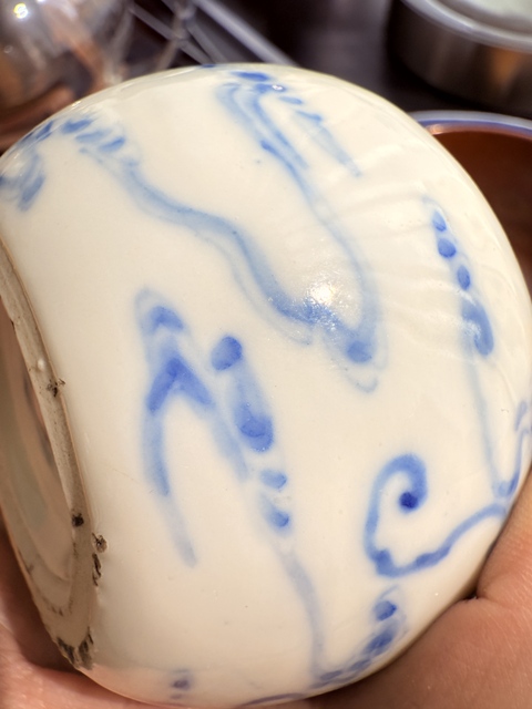 古玩陶瓷青花獅紋水洗真品鑒賞圖