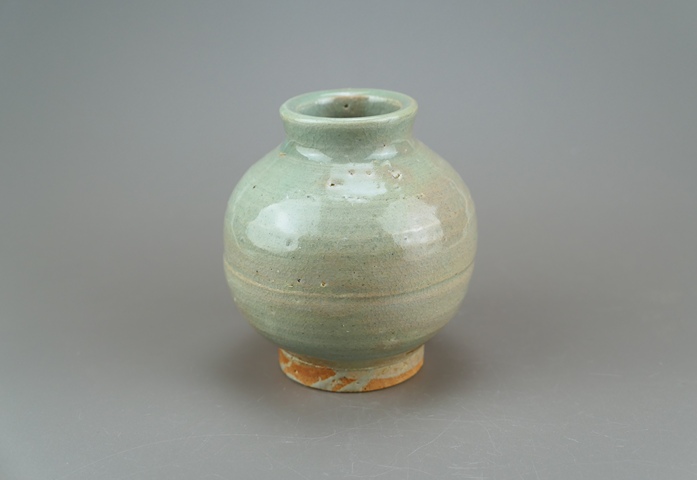 古玩陶瓷元末明初龍泉窯青瓷水盂拍賣,當前價格152元