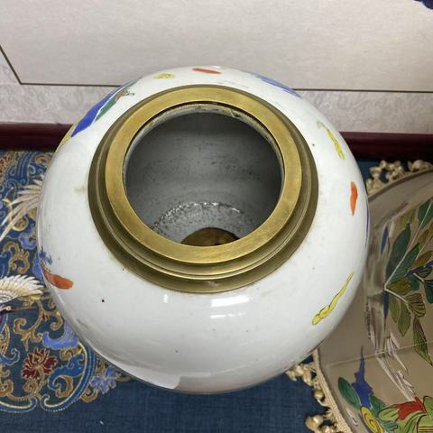 古玩陶瓷粉彩人物故事紋罐真品鑒賞圖