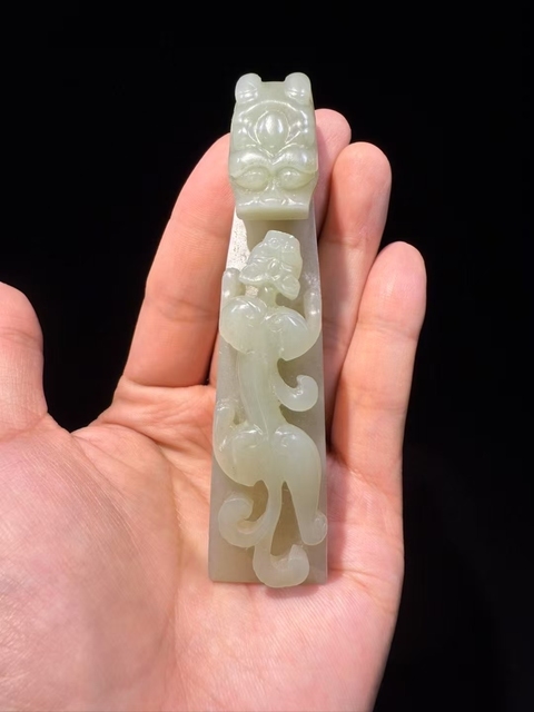 古玩玉器龍鉤真品鑒賞圖