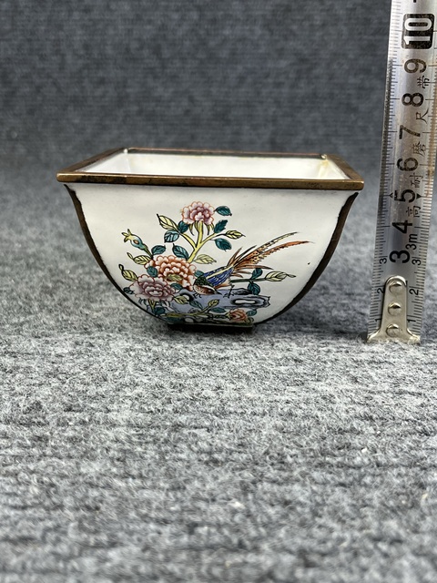 古玩雜項小杯子拍賣，當(dāng)前價格2988元