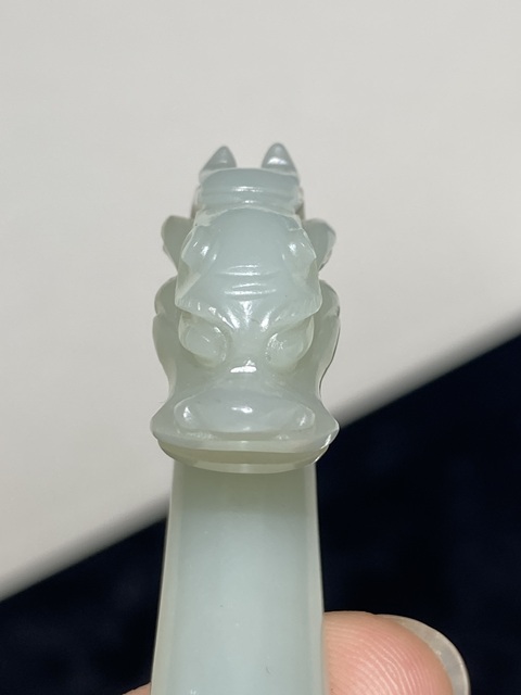 古玩玉器和田玉雕“蒼龍教子”帶鉤真品鑒賞圖