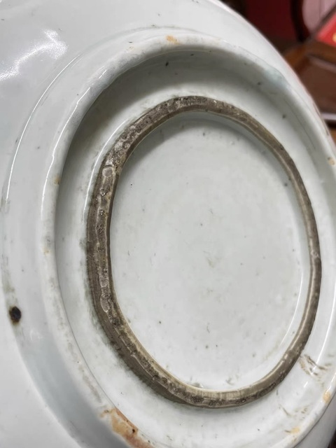 古玩陶瓷松鷹圖青花盤真品鑒賞圖