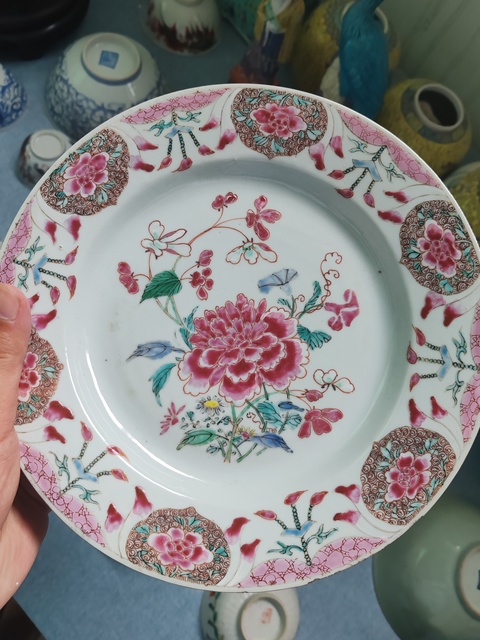 古玩陶瓷清雍正時期粉彩花卉紋盤拍賣,當前價格1880元
