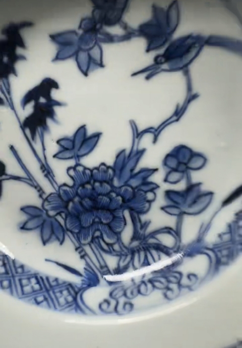 古玩陶瓷康熙青花花鳥盤真品鑒賞圖
