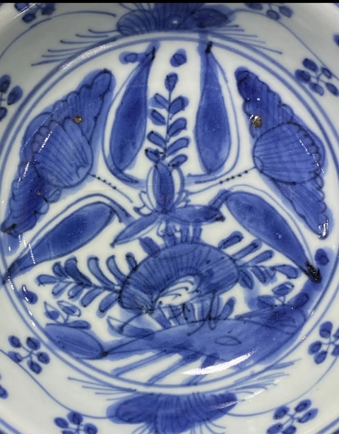 古玩陶瓷花卉紋青花盤真品鑒賞圖