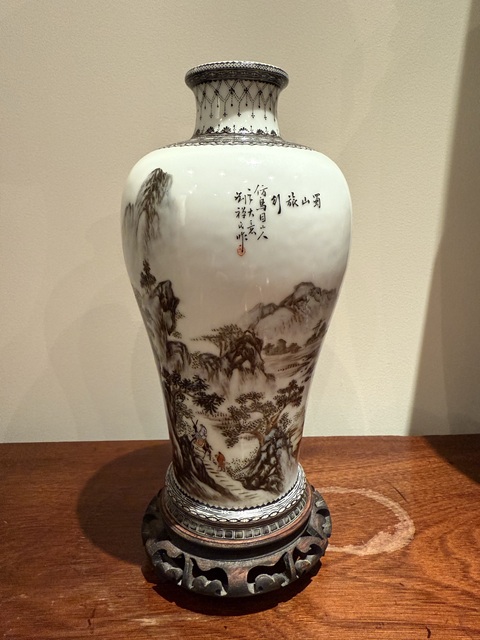 古玩陶瓷民國(guó) 劉禪繪新粉彩山水紋瓶真品鑒賞圖