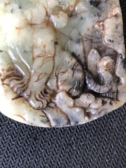 古玩玉器和田玉雕“虎虎生威”牌拍賣,當前價格200元