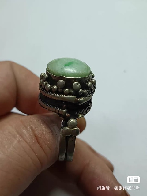 古玩玉器戒指真品鑒賞圖