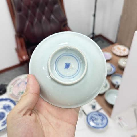 古玩陶瓷康熙青花小碟真品鑒賞圖