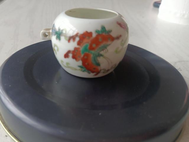 古玩陶瓷粉彩瓜瓞綿綿圖鳥食罐真品鑒賞圖