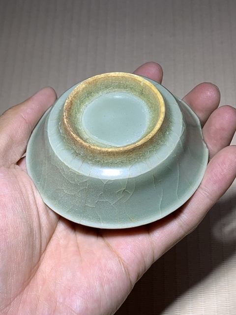 古玩陶瓷龍泉茶碗真品鑒賞圖