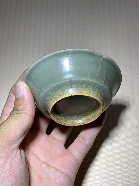 古玩陶瓷龍泉茶碗真品鑒賞圖