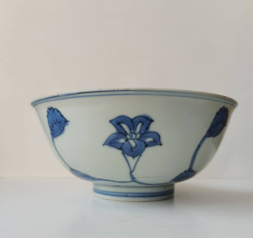 古玩陶瓷青花秋葵圖撇口碗拍賣，當(dāng)前價(jià)格0元