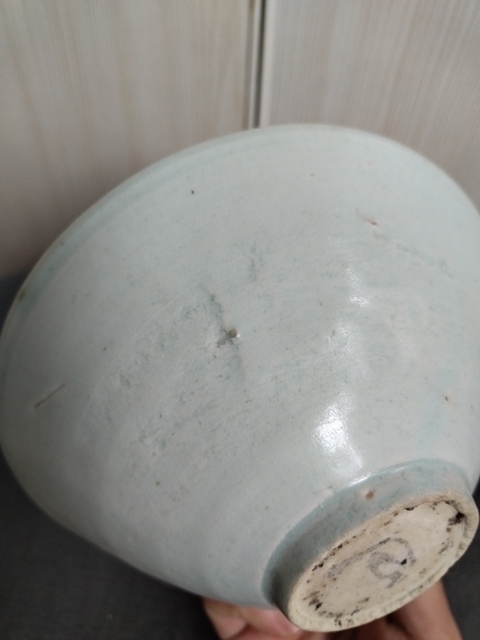 古玩陶瓷湖田窯青白釉刻云氣紋碗拍賣，當(dāng)前價(jià)格4998元