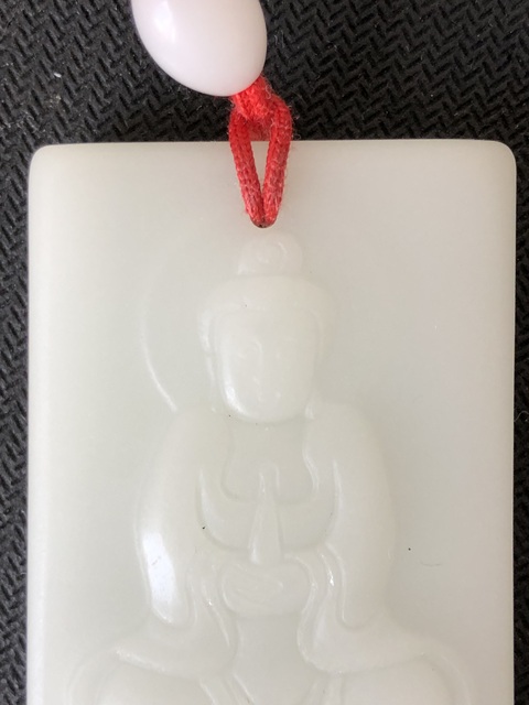 古玩玉器阿富汗玉雕“佛牌”拍賣(mài)，當(dāng)前價(jià)格250元