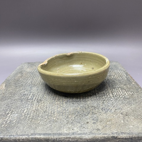 古玩陶瓷晉代·青釉盞拍賣,當(dāng)前價(jià)格169元