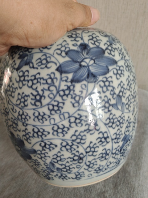 古玩陶瓷清中青花罐真品鑒賞圖