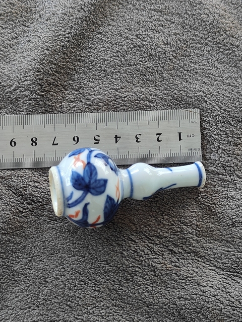 古玩陶瓷青花礬紅彩花卉紋葫蘆瓶真品鑒賞圖