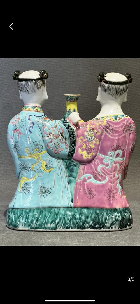古玩陶瓷粉彩童子塑像真品鑒賞圖