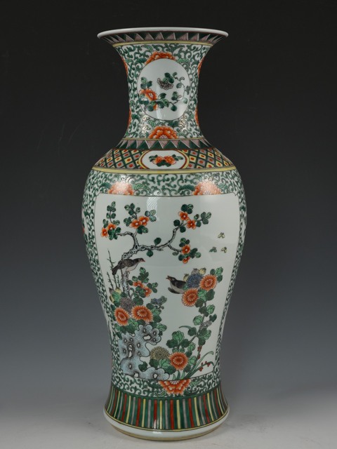 古玩陶瓷清·五彩花鳥紋觀音瓶真品鑒賞圖