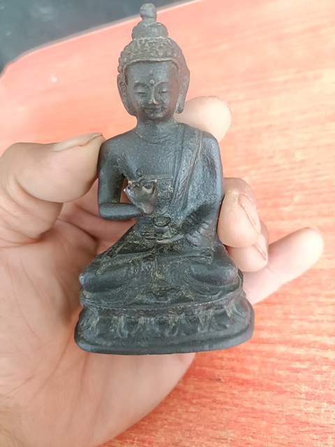 古玩銅器銅造像真品鑒賞圖