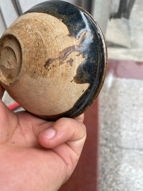 古玩陶瓷贛州窯窯變釉白覆輪茶盞真品鑒賞圖