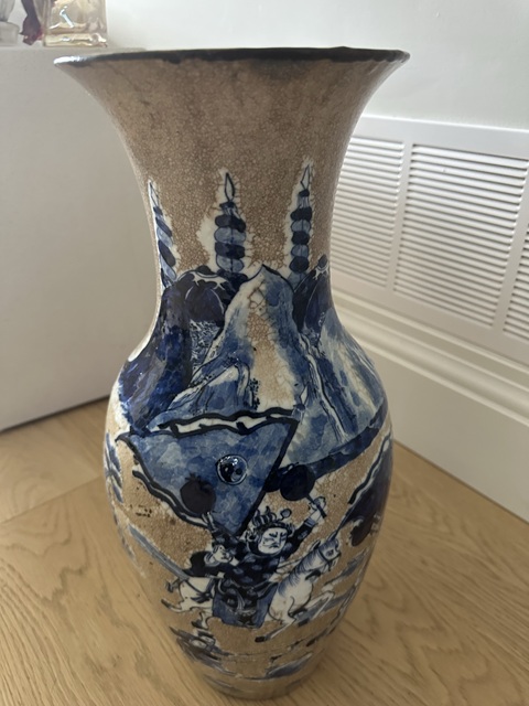 古玩陶瓷哥釉青花刀馬人物撇口瓶真品鑒賞圖