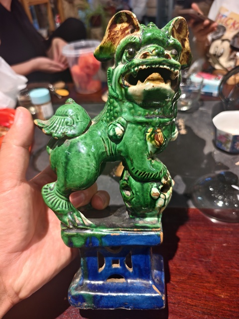 古玩陶瓷素三彩雙獅香爐真品鑒賞圖