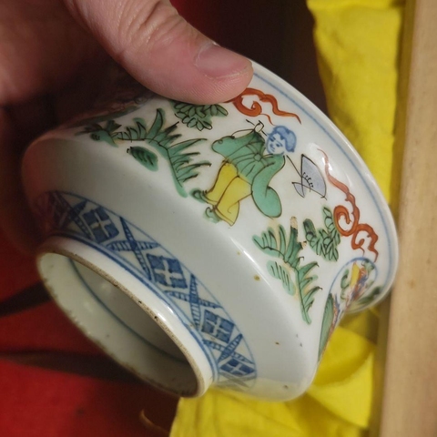 古玩陶瓷青花五彩碗真品鑒賞圖