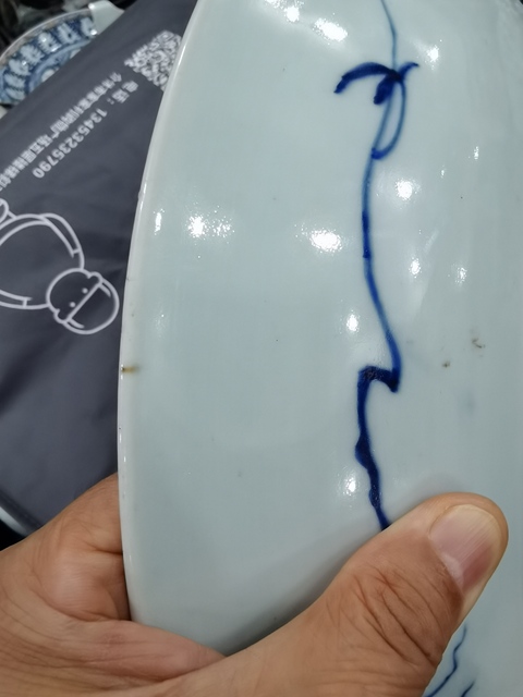 古玩陶瓷清康熙 青花纏枝牡丹紋大盤真品鑒賞圖
